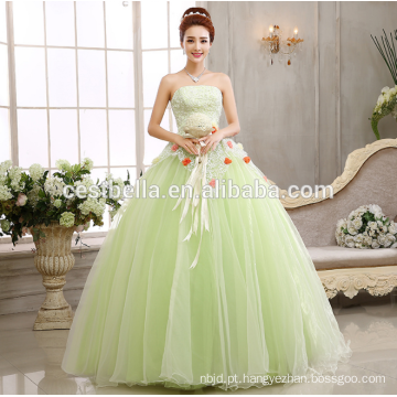 Noiva de design mais recente Lindo Verde Verde Appliqued Strapless Andar Comprimento Tulle Puffy Vestido de baile Vestido de casamento verde claro